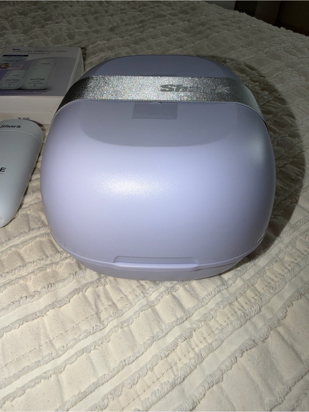 Shark FacialPro™ Glow + DePuffi At Home Facial System in Lilac - Picture 9 of 10